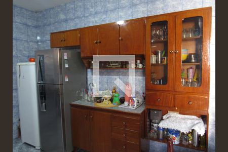 Cozinha de casa à venda com 2 quartos, 150m² em Jardim Roberto, Osasco