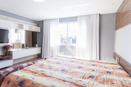 Suíte master de casa de condomínio à venda com 6 quartos, 450m² em Alphaville Nova Lima, Nova Lima