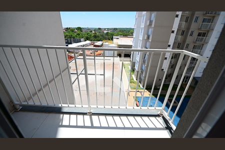 Varanda Sala de apartamento para alugar com 3 quartos, 61m² em Setor Fazenda das Caveiras, Goiânia