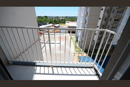 Varanda Sala de apartamento para alugar com 3 quartos, 61m² em Setor Fazenda das Caveiras, Goiânia
