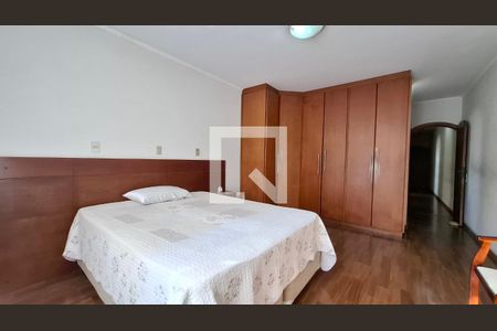 Suíte de casa à venda com 3 quartos, 150m² em Campestre, Santo André