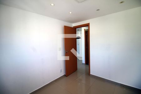 Quarto 1 de apartamento para alugar com 2 quartos, 50m² em Colégio, Rio de Janeiro