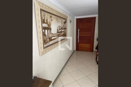 Entrada de casa à venda com 4 quartos, 264m² em Benfica, Rio de Janeiro