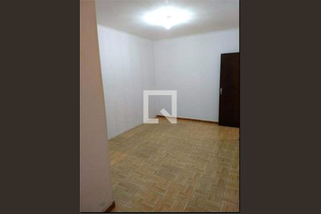 Casa à venda com 3 quartos, 500m² em Centro, Diadema