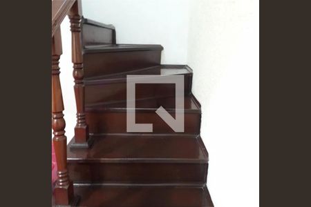 Casa à venda com 3 quartos, 173m² em Jardim Bela Vista, Santo André