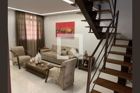 Casa à venda com 4 quartos, 380m² em Serrano, Belo Horizonte