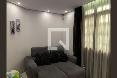 Casa à venda com 4 quartos, 380m² em Serrano, Belo Horizonte