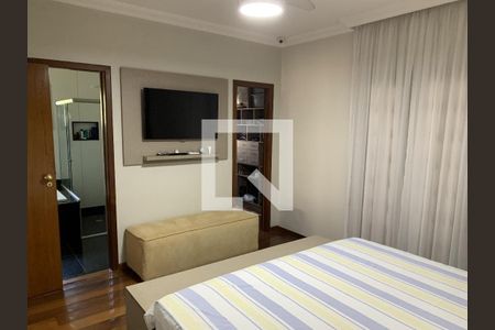 Casa à venda com 4 quartos, 380m² em Serrano, Belo Horizonte