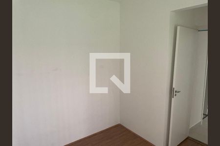 Quarto 2 de apartamento para alugar com 2 quartos, 32m² em Parque Novo Mundo, São Paulo