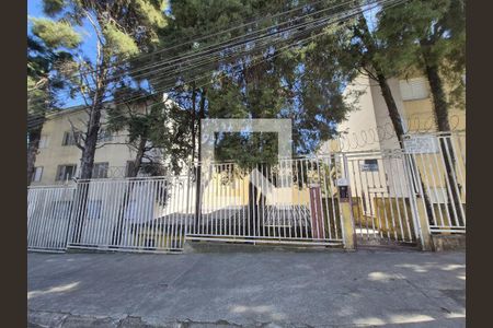 Fachada de apartamento à venda com 2 quartos, 45m² em Vila Carmosina, São Paulo