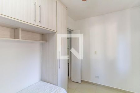 Quarto 2 de apartamento à venda com 2 quartos, 45m² em Vila Carmosina, São Paulo