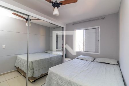 Quarto 1 de apartamento à venda com 2 quartos, 45m² em Vila Carmosina, São Paulo