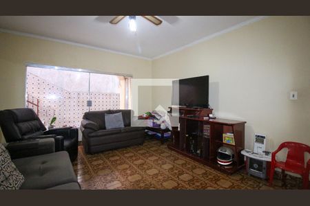 Sala de casa à venda com 4 quartos, 165m² em Vila Carrão, São Paulo