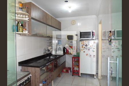 Cozinha  de casa à venda com 2 quartos, 86m² em Bom Jesus, Contagem