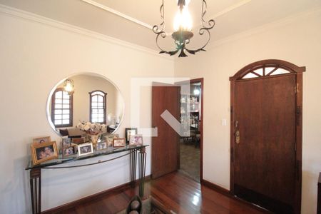 Sala de casa à venda com 3 quartos, 172m² em Santa Amelia, Belo Horizonte