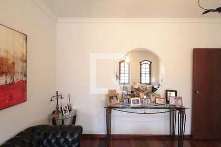 Sala de casa à venda com 3 quartos, 172m² em Santa Amelia, Belo Horizonte