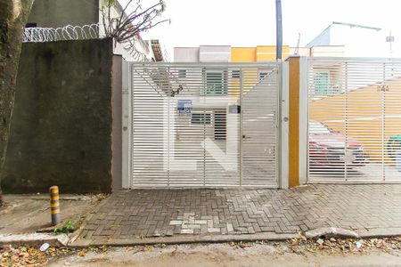 Fachada + Placa de casa para alugar com 3 quartos, 90m² em Vila Progresso (zona Leste), São Paulo