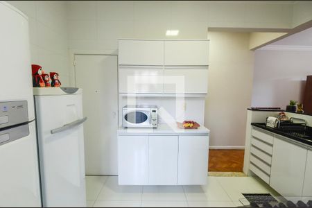 Cozinha de apartamento à venda com 2 quartos, 96m² em Grajaú, Rio de Janeiro
