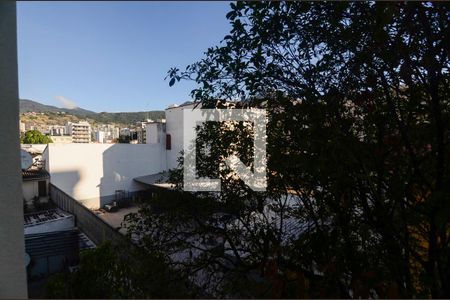 Quarto de apartamento à venda com 2 quartos, 96m² em Grajaú, Rio de Janeiro