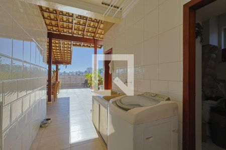 Área de Serviço de apartamento à venda com 3 quartos, 230m² em Castelo, Belo Horizonte