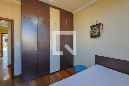 Quarto 2 de apartamento à venda com 3 quartos, 230m² em Castelo, Belo Horizonte