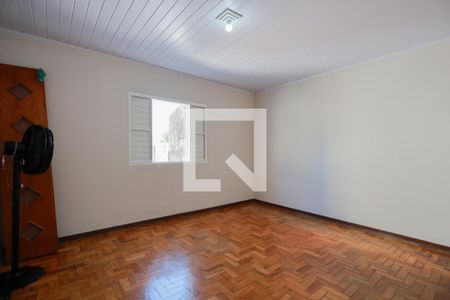 Casa 1 - Quarto 2 de casa para alugar com 6 quartos, 280m² em Vila Romero, São Paulo