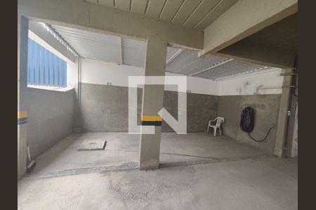 Garagem de apartamento à venda com 2 quartos, 68m² em Alvorada, Contagem