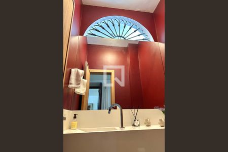 Lavabo de apartamento à venda com 3 quartos, 152m² em Copacabana, Rio de Janeiro