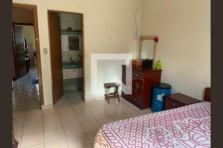 Casa à venda com 3 quartos, 327m² em Parque das Nações, Santo André