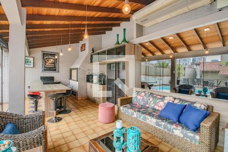 Espaço Gourmet de casa à venda com 3 quartos, 340m² em São João, Porto Alegre