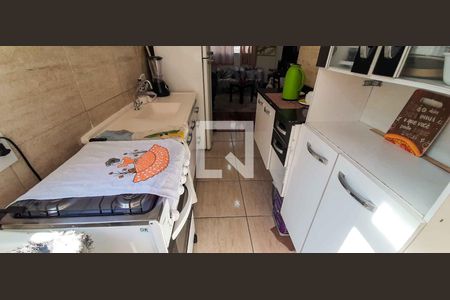 Cozinha de apartamento à venda com 2 quartos, 38m² em Jardim Boa Vista (zona Oeste), Osasco