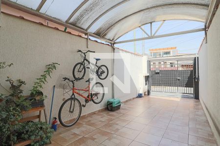 Garagem de casa à venda com 3 quartos, 120m² em Jardim Lisboa, São Paulo