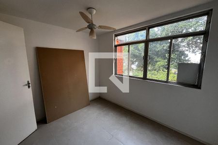 Quarto 1 de apartamento para alugar com 2 quartos, 48m² em Praia da Bandeira, Rio de Janeiro