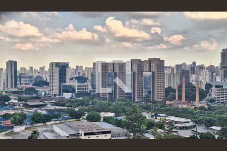 Vista  de apartamento à venda com 3 quartos, 157m² em Perdizes, São Paulo