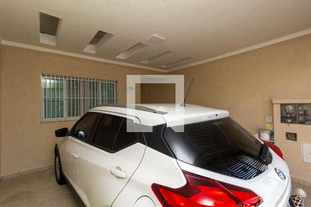 Garagem de casa à venda com 3 quartos, 525m² em Vila Carrão, São Paulo