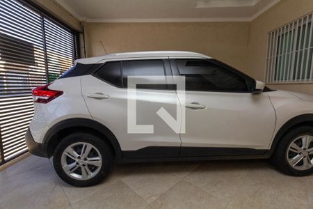 Garagem de casa à venda com 3 quartos, 525m² em Vila Carrão, São Paulo