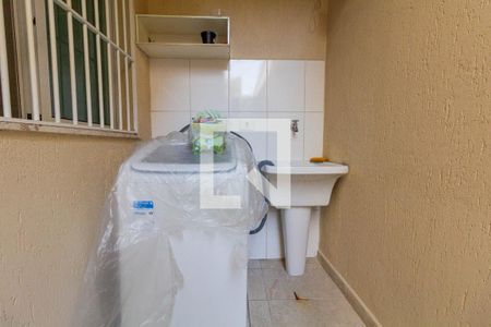 Casa 2: Área de Serviço de casa à venda com 3 quartos, 525m² em Vila Carrão, São Paulo