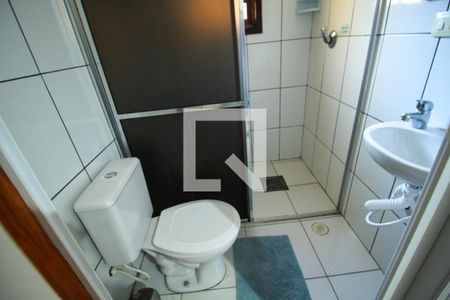 Banheiro de kitnet/studio para alugar com 1 quarto, 30m² em Mooca, São Paulo