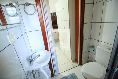 Banheiro de kitnet/studio para alugar com 1 quarto, 30m² em Mooca, São Paulo