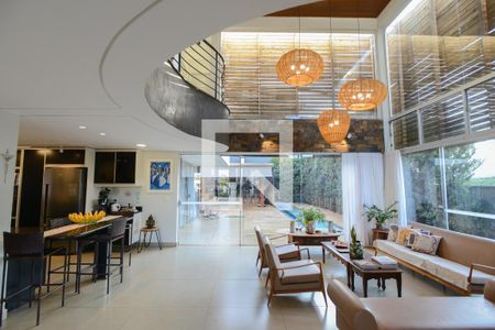 Sala de casa de condomínio para alugar com 5 quartos, 350m² em , Ribeirão Preto