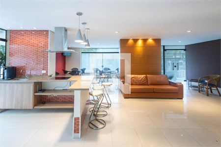 Apartamento à venda com 2 quartos, 94m² em Vila Olímpia, São Paulo