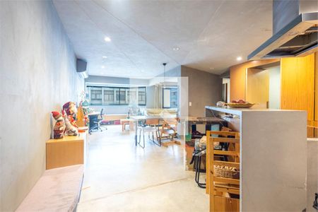Apartamento à venda com 2 quartos, 94m² em Vila Olímpia, São Paulo