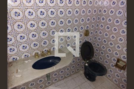 Casa à venda com 3 quartos, 234m² em Jardim das Vertentes, São Paulo