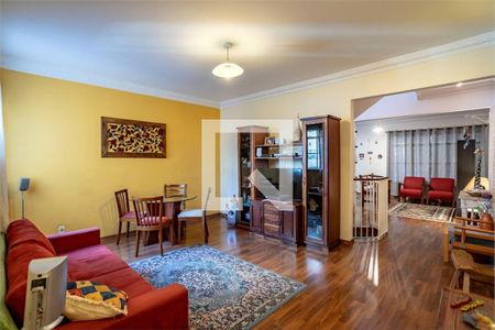 Casa à venda com 3 quartos, 350m² em Jardim da Gloria, São Paulo