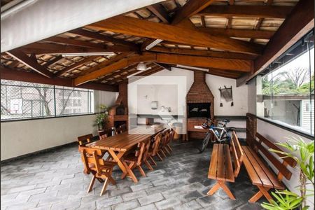 Apartamento para alugar com 4 quartos, 210m² em Jardim Prudência, São Paulo