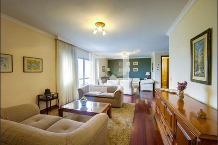 Apartamento para alugar com 4 quartos, 210m² em Jardim Prudência, São Paulo