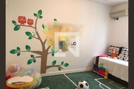 Apartamento à venda com 3 quartos, 247m² em Santa Cecilia, São Paulo