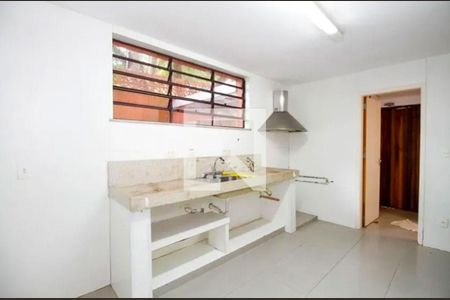 Casa à venda com 3 quartos, 190m² em Sumarezinho, São Paulo