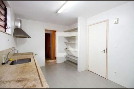 Casa à venda com 3 quartos, 190m² em Sumarezinho, São Paulo
