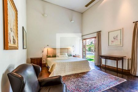 Casa à venda com 3 quartos, 1100m² em Morumbi, São Paulo